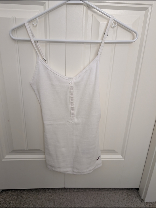 Hollister Tops - Hollister White Ribbed Button-Front Tank Top